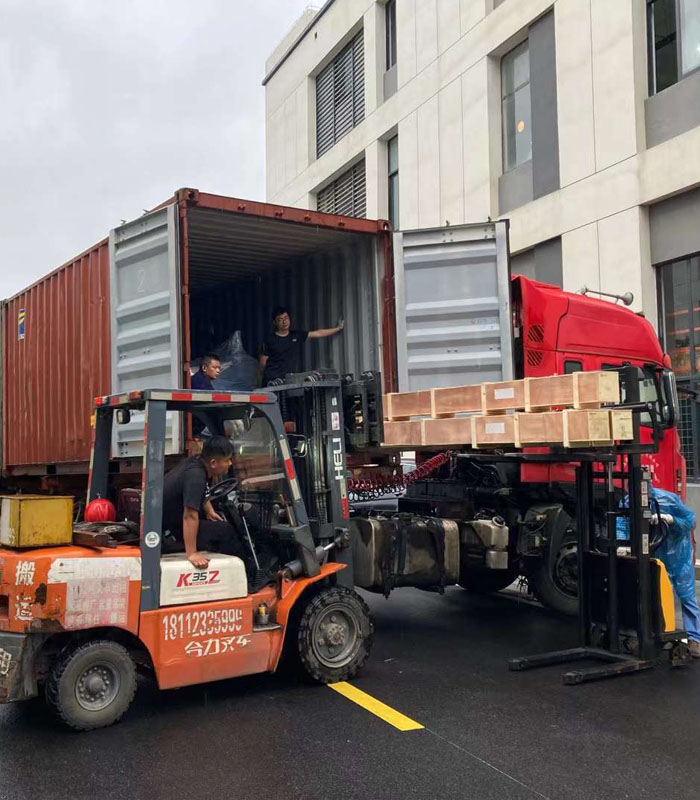 Importers Circle Community